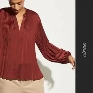 “RYEGRASS Blouse, Size XS, New with Tag